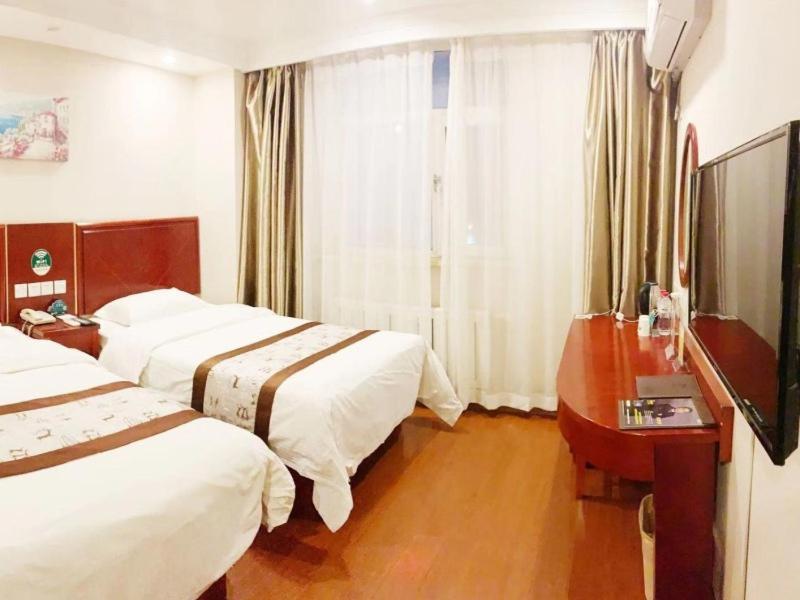 Greentree Inn Beihang Commercial Street Express Hotel Shenyang Dış mekan fotoğraf