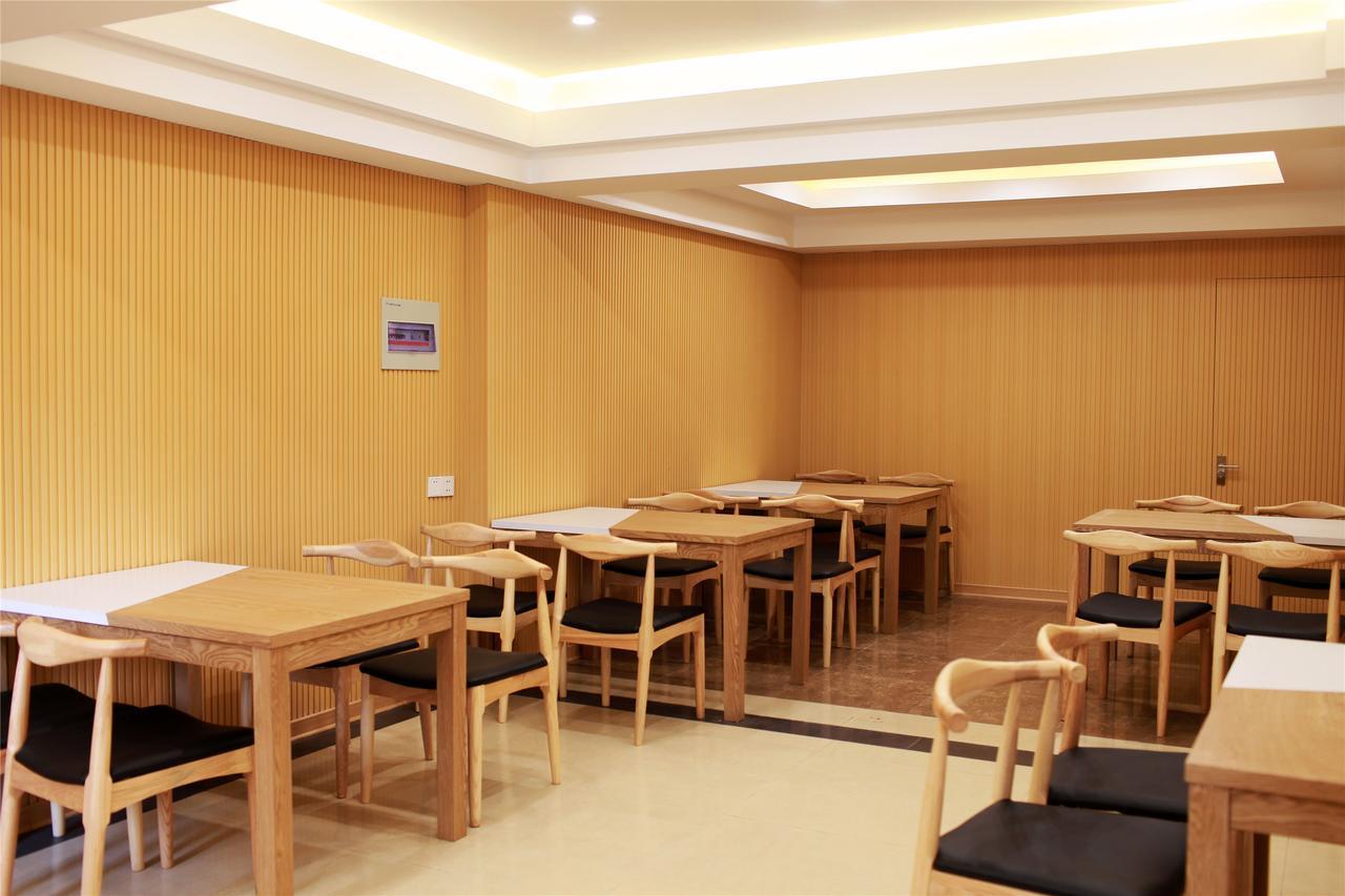 Greentree Inn Beihang Commercial Street Express Hotel Shenyang Dış mekan fotoğraf