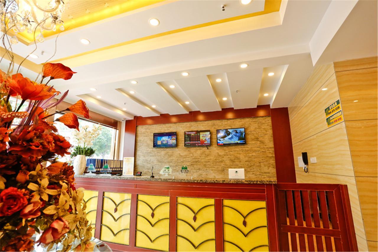Greentree Inn Beihang Commercial Street Express Hotel Shenyang Dış mekan fotoğraf